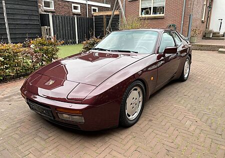 Porsche 944 TURBO RESTAURIERT