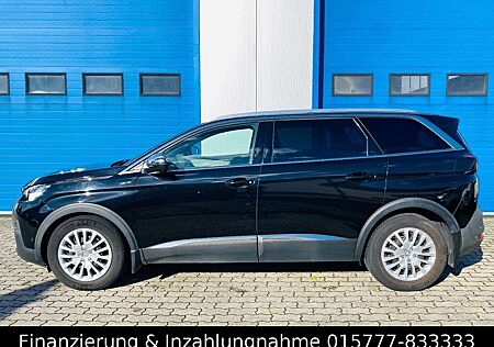 Peugeot 5008 GT 7 Sitzer Automatik LED AHK Pano
