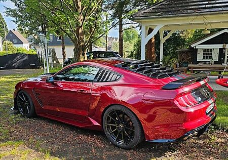 Ford Mustang 5.0 Ti-VCT V8 - Shelby GT500 BODYKIT
