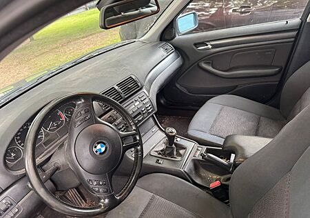 BMW 320d -