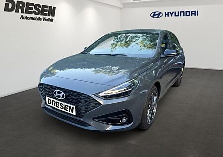 Hyundai i30 1.5 Advantage/Navi/Rückfahrkamera/Sitzheizun