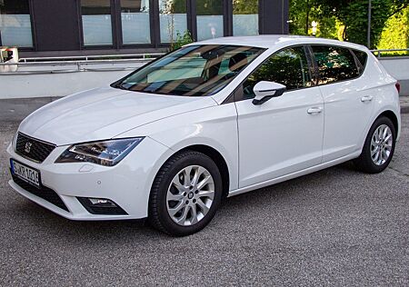 Seat Leon 1.4 TSI 92kW Start&Stop Style / Navi