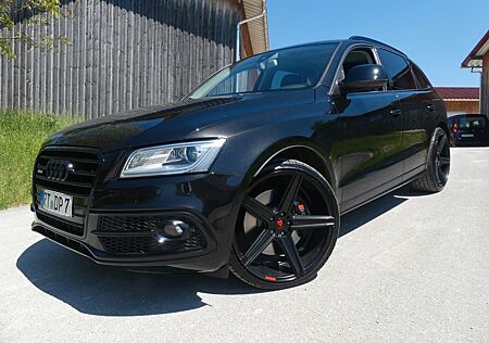 Audi SQ5 *STHZ*22 Zoll*PANO*B&O*AHK*8-Fach bereift*