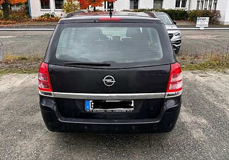Opel Zafira 1.9 CDTI INNOVATION 110kW Automatik I...