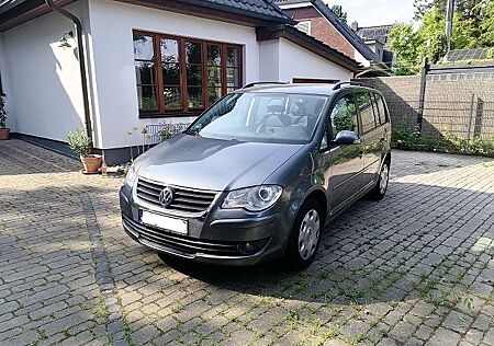VW Touran Volkswagen 1.9 TDI DPF Trendline Trendline 7 Sitzer