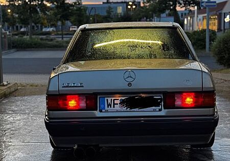 Mercedes-Benz 190 190e Projekt M104.94