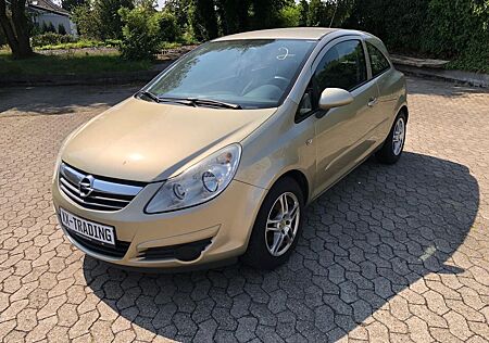 Opel Corsa D Edition
