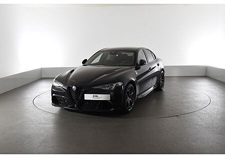 Alfa Romeo Giulia gebraucht kaufen Alfa Romeo Giulia Quadrifoglio 2.9 V6 Bi-Turbo Harman Kardo