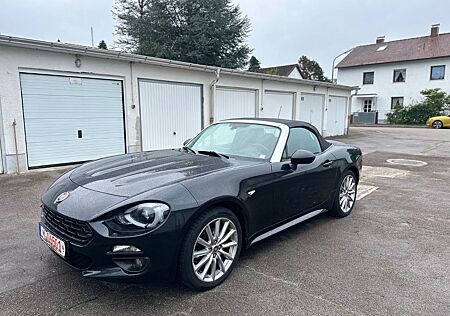 Fiat 124 Spider
