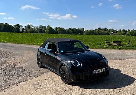 Mini John Cooper Works Cabrio JCW Cabrio Classic ...