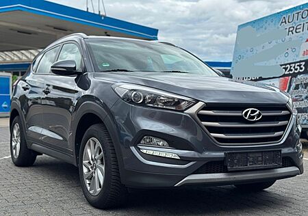 Hyundai Tucson blue Advantage 2WD KAMERA 1 HAND