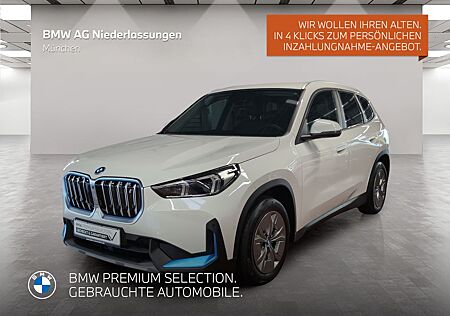 BMW iX1 xDrive30 Dig.Cockpit LED Shz. Sportfw. Navi