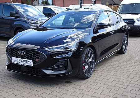 Ford Focus Lim. ST X