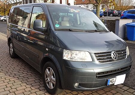 VW T5 Multivan Volkswagen Highline 174 PS 4Motion AHK Leder