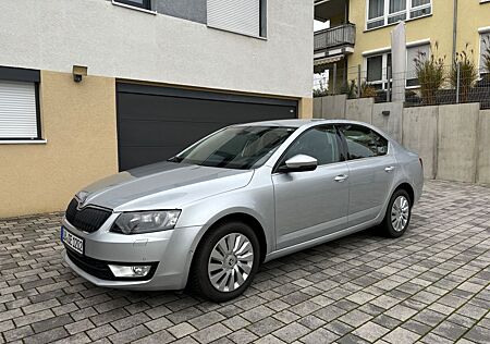 Skoda Octavia 1.4 TSI Elegance sehr guter Zustand