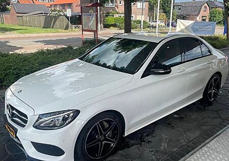 Mercedes-Benz C 220 d AMG PACK Line