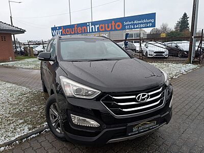 Hyundai Santa Fe Style 2WD*KLIMA*AHK*TEMPOMAT*KAMERA !!