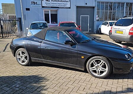 Alfa Romeo Spider 2.0 JTS Turismo Elek. Stoffverdeck 2005