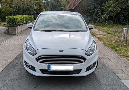 Ford S-Max 2,0 EcoBlue 140kW Titanium Titanium