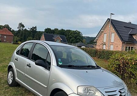 Citroën C3 1.1 Bj 2008 KLIMA + Winterreifen