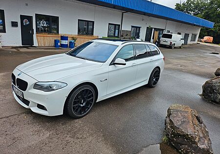 BMW 535d Touring Xdrive/Headup/20Zoll/M-Paket