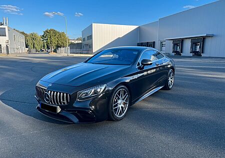 Mercedes-Benz S 63 AMG Mercedes-AMG S 63 4MATIC+ Swarovski LED