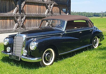 Mercedes-Benz 300 Cabrio, Matching Numbers & Colours