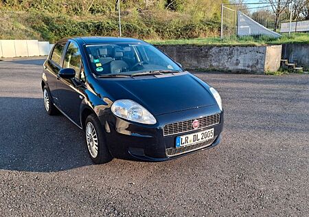 Fiat Grande Punto 1.4 8V Active, nur 101.000 KM
