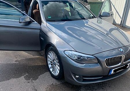 BMW 525d xDrive Touring -Tüv NEU