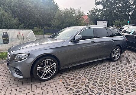 Mercedes-Benz E 350 gebraucht kaufen Mercedes-Benz E 350 E 350d T AMG Line Autom. AMG Line