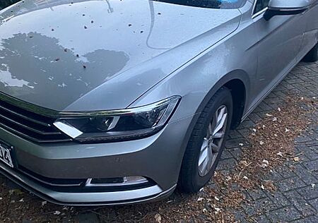 VW Passat Volkswagen 1.6 TDI R-Line