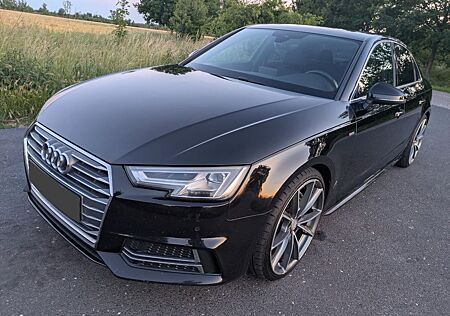 Audi A4 2.0 TFSI S tronic S Line LEDER / KAMERA / B&O