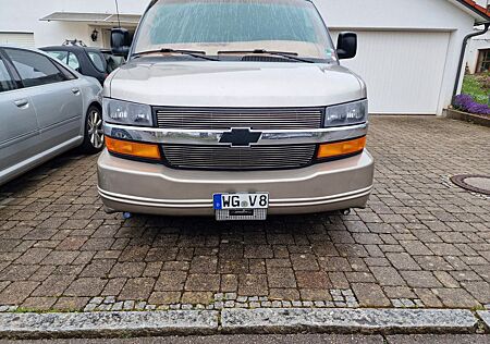 Chevrolet Express 5.7 V8 Seltener US-Van, mit frisch TÜV