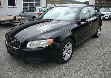 Volvo V70 2.0D * KLIMAAUTOMATIK * LEDER * NAVI *