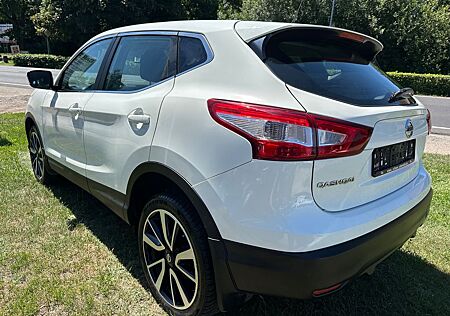 Nissan Qashqai 1.2 DIG-T Xtronic Acenta.Tüv bis 05.2027