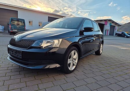 Skoda Fabia Active *TÜV Neu*