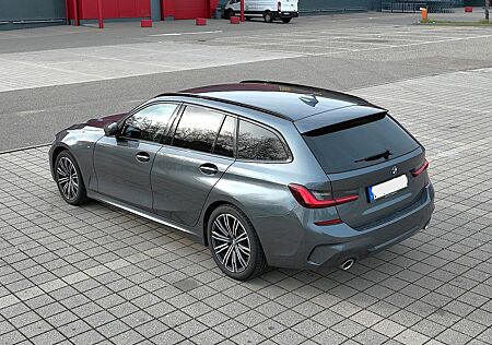 BMW 320d Touring M Sport Automatik