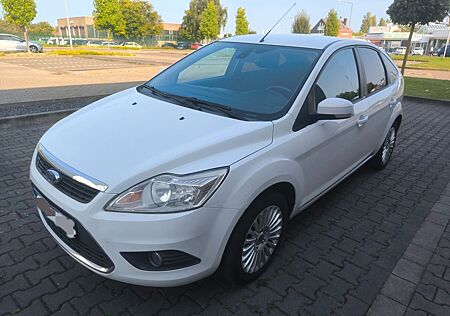 Ford Focus Lim. Sport, Keyless go, Tempomat
