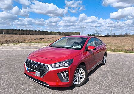 Hyundai Ioniq 1.6l GDi PLUG-IN HYBRID - Prime/Premium