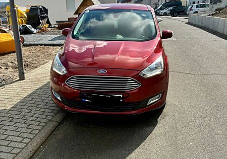 Ford C-Max 1,0 EcoBoost 92kW Titanium Titanium