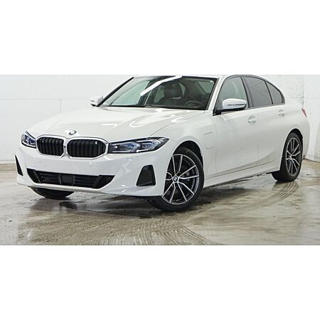 BMW 330 leasen