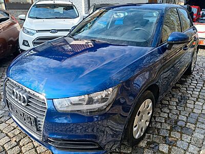 Audi A1 1.2Attraction Sportback KLIMA+PDC+SITZHEIZUNG