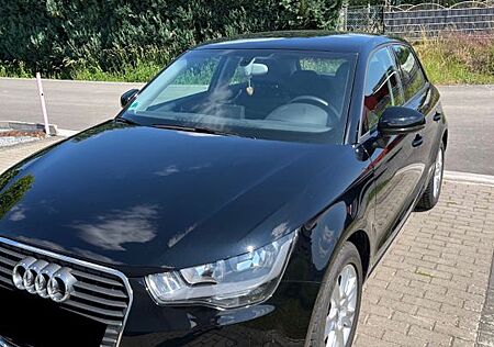 Audi A1 1.2 TFSI Attraction Sportback Attraction