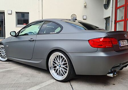 BMW 325i Coupé LCI, M-Paket, TOP Zustand