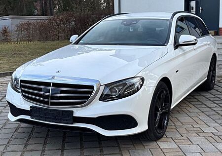 Mercedes-Benz E 300 de / Aut. / HuD / Burmester / Leder / Wide