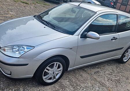 Ford Focus 1.6L 100972km TÜV neu Top Zustand