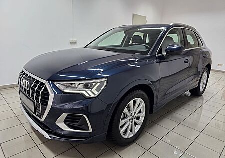 Audi Q3 40 TFSI qu. advanced Matrix Virtual Keyless
