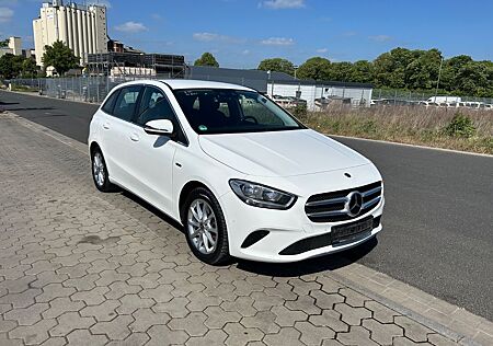 Mercedes-Benz B 250 e DCT Plugin Hybrid(Benzin+Elektro)