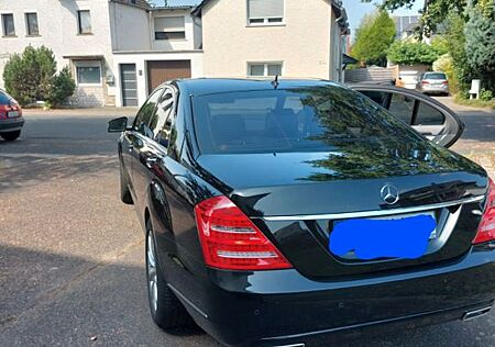 Mercedes-Benz S 350 BlueTEC -