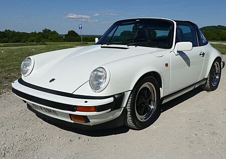 Porsche 911 Urmodell 3,2 Carrera restauriert, Gutachten Note 1